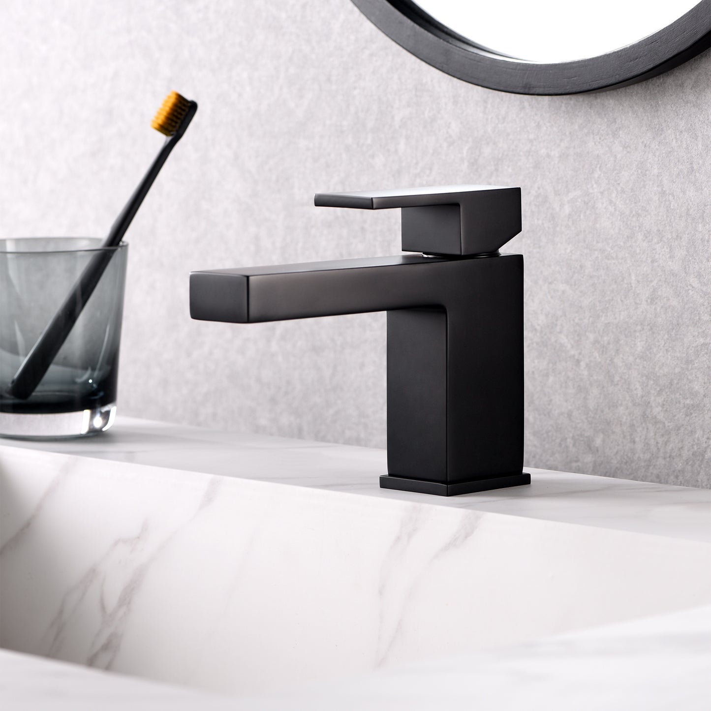 BSH05-SM Single Hole Single-Handle Bathroom Faucet with drain in Matte Black