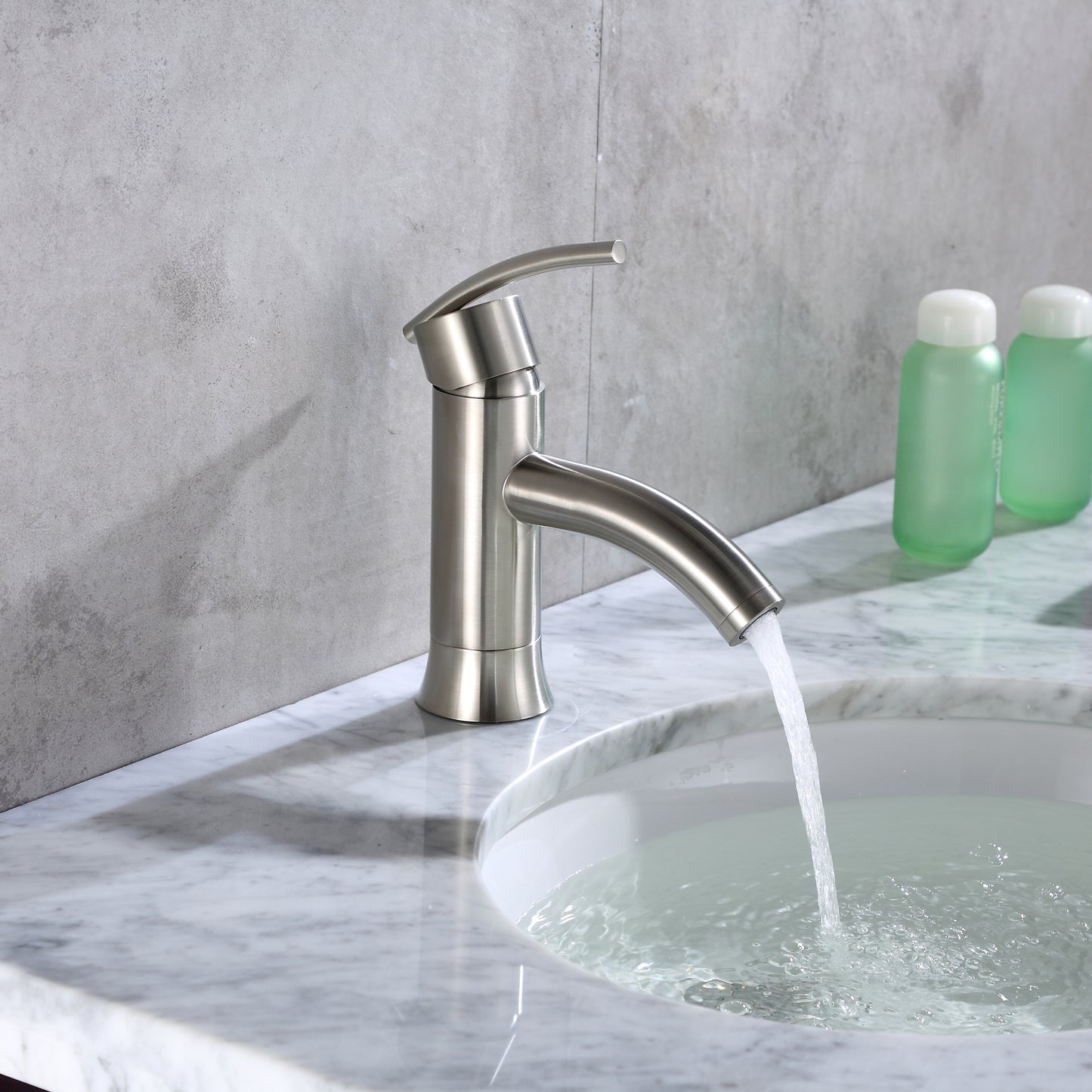 BSH06-SB Single Hole Single-Handle Bathroom Faucet with drain in Brushed Nickel