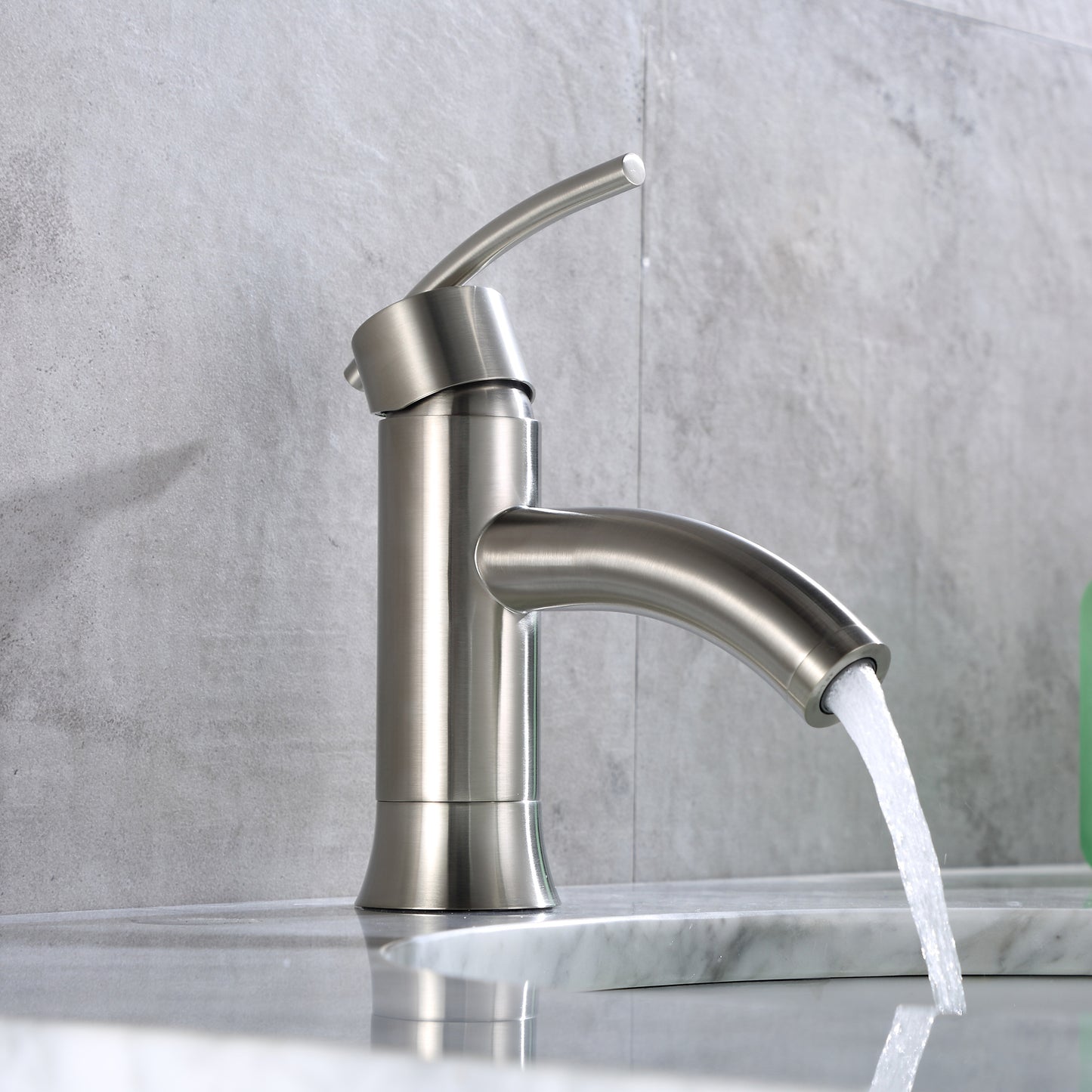 BSH06-SB Single Hole Single-Handle Bathroom Faucet with drain in Brushed Nickel