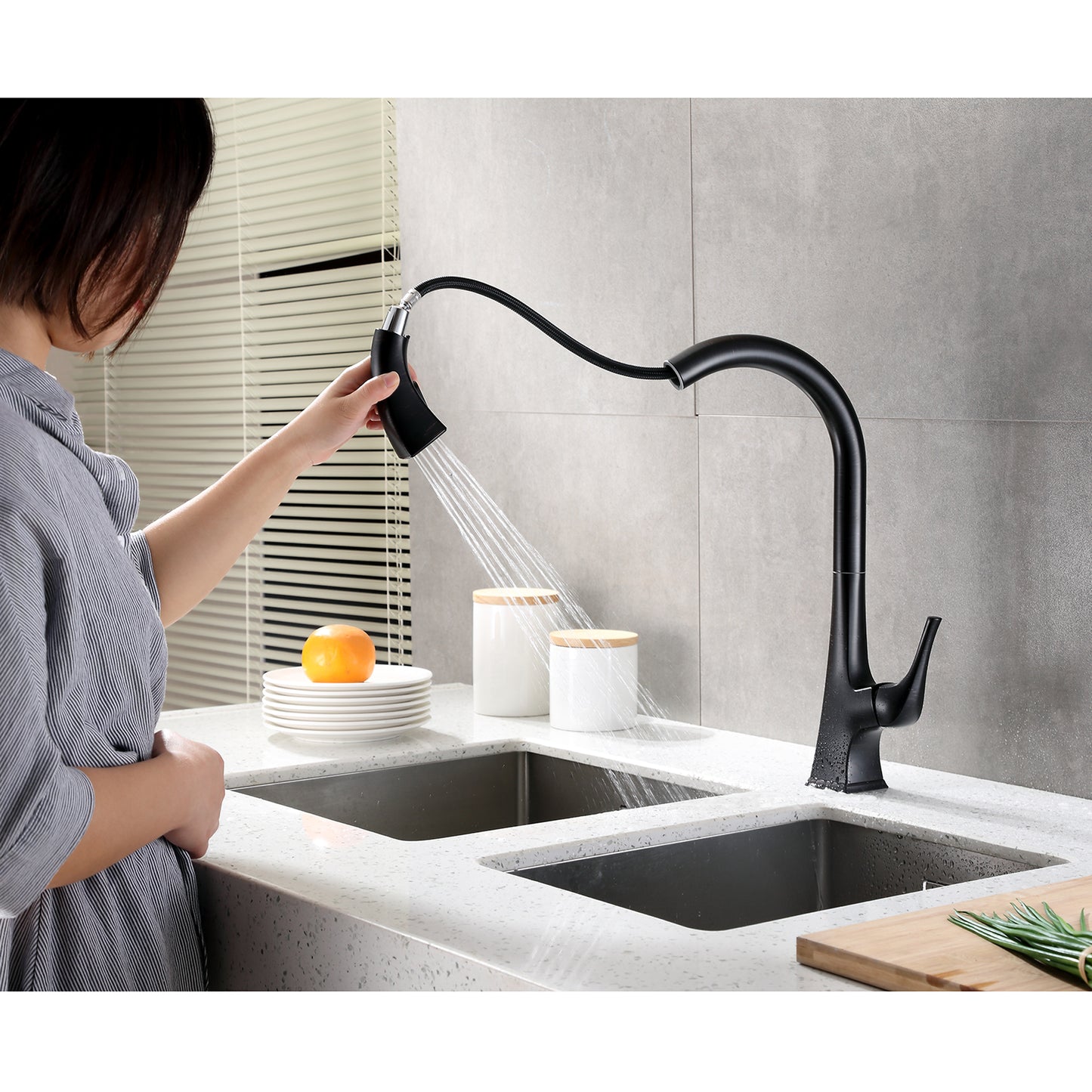 KTS20-TO Single-Handle Pull-Down Sprayer Kitchen Faucet with 2-Function Spray Head 359 in Oil Rubbed Bronze