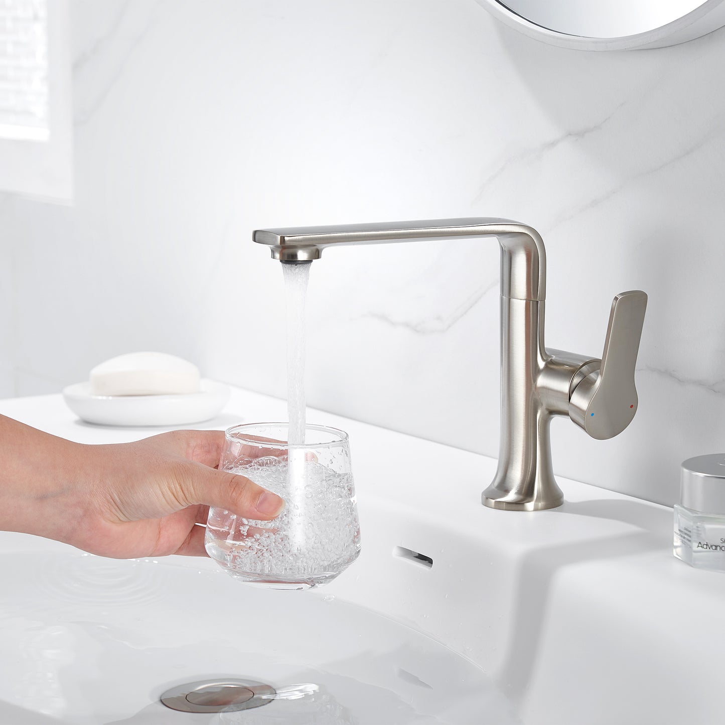 Varen BSH15-SB Single Hole Single-Handle Bathroom Faucet with drain in Brushed Nickel