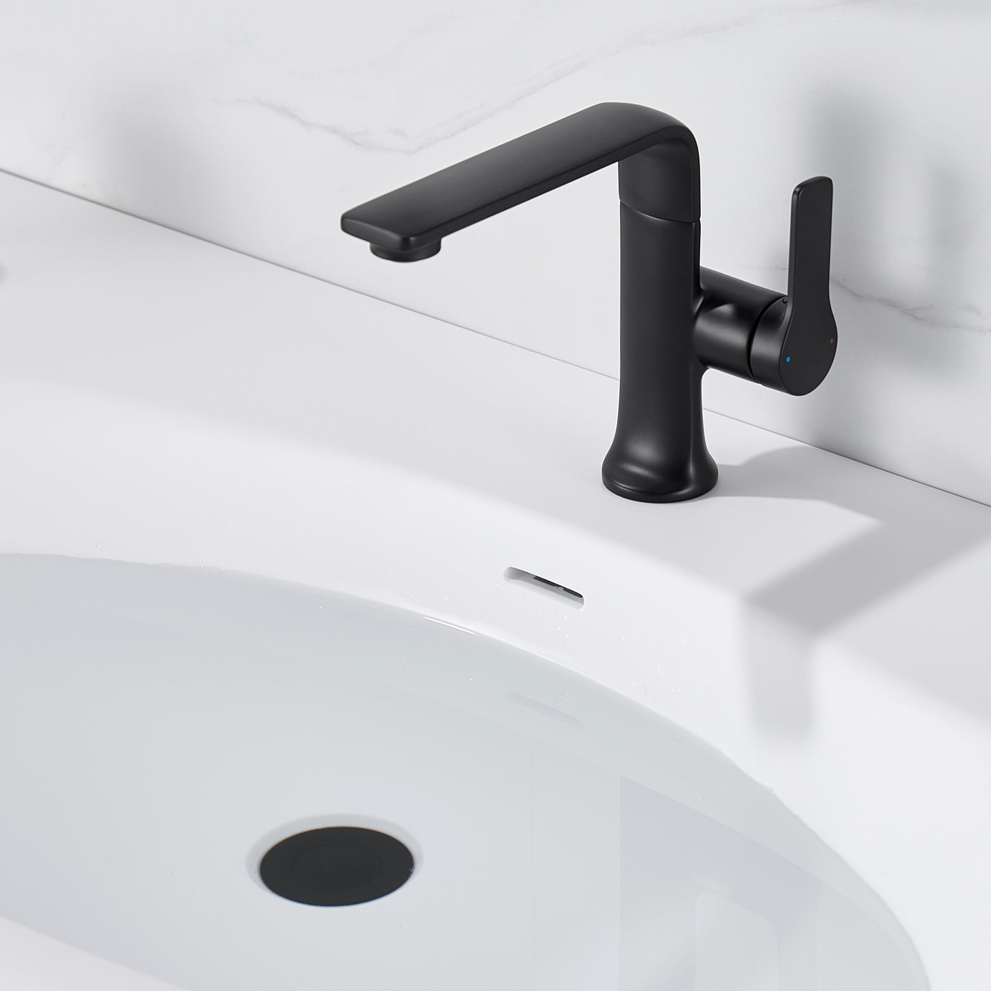 Varen BSH15-SM Single Hole Single-Handle Bathroom Faucet with drain in Matte Black