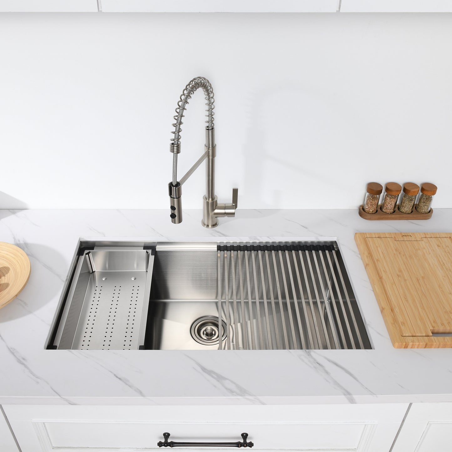 CHS30-16R 30 in. Undermount Single Bowl 16-Gauge Stainless Steel Workstation Kitchen Sink with Accessories