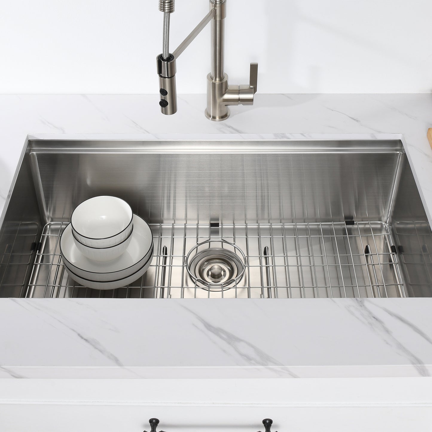 CHS30-16R 30 in. Undermount Single Bowl 16-Gauge Stainless Steel Workstation Kitchen Sink with Accessories