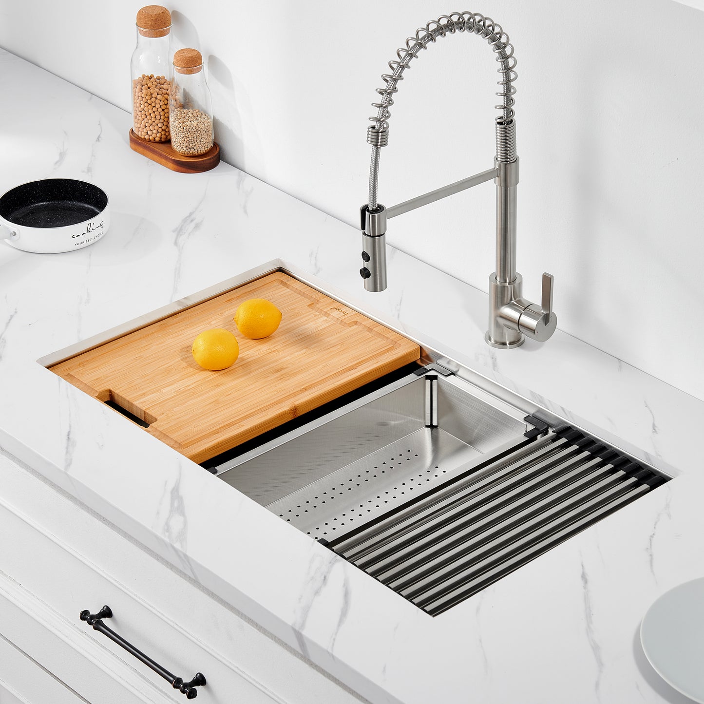 CHS30-18Z 30 in. Undermount Single Bowl 18-Gauge Stainless Steel Workstation Kitchen Sink with Accessories