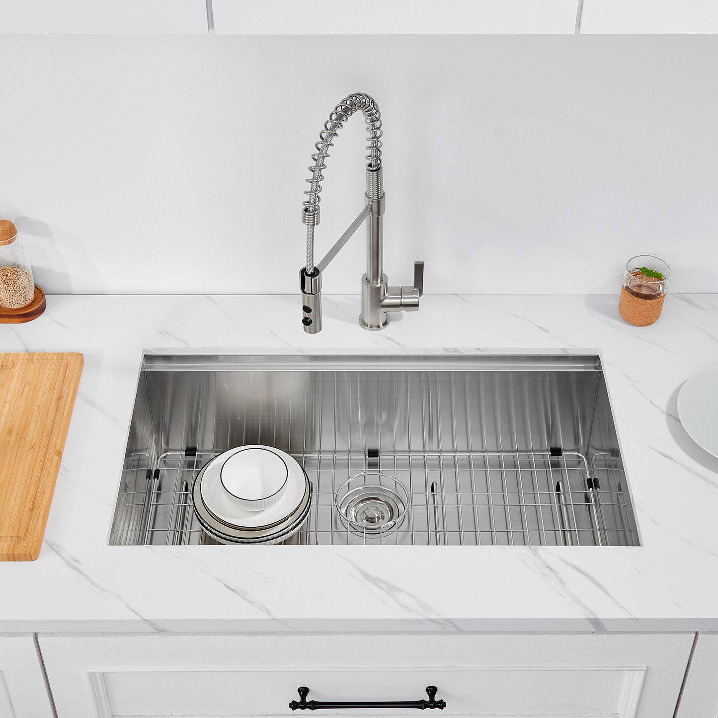 CHS33-18Z 33 in. Undermount Single Bowl 18-Gauge Stainless Steel Workstation Kitchen Sink with Accessories