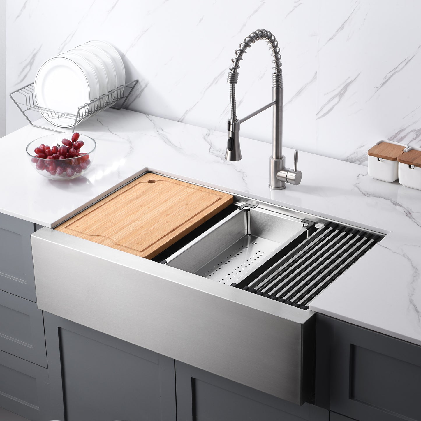 DFS33-16R Farmhouse Apron-Front 16-Gauge Stainless Steel 33 in. Single Bowl Workstation Kitchen Sink with Accessories