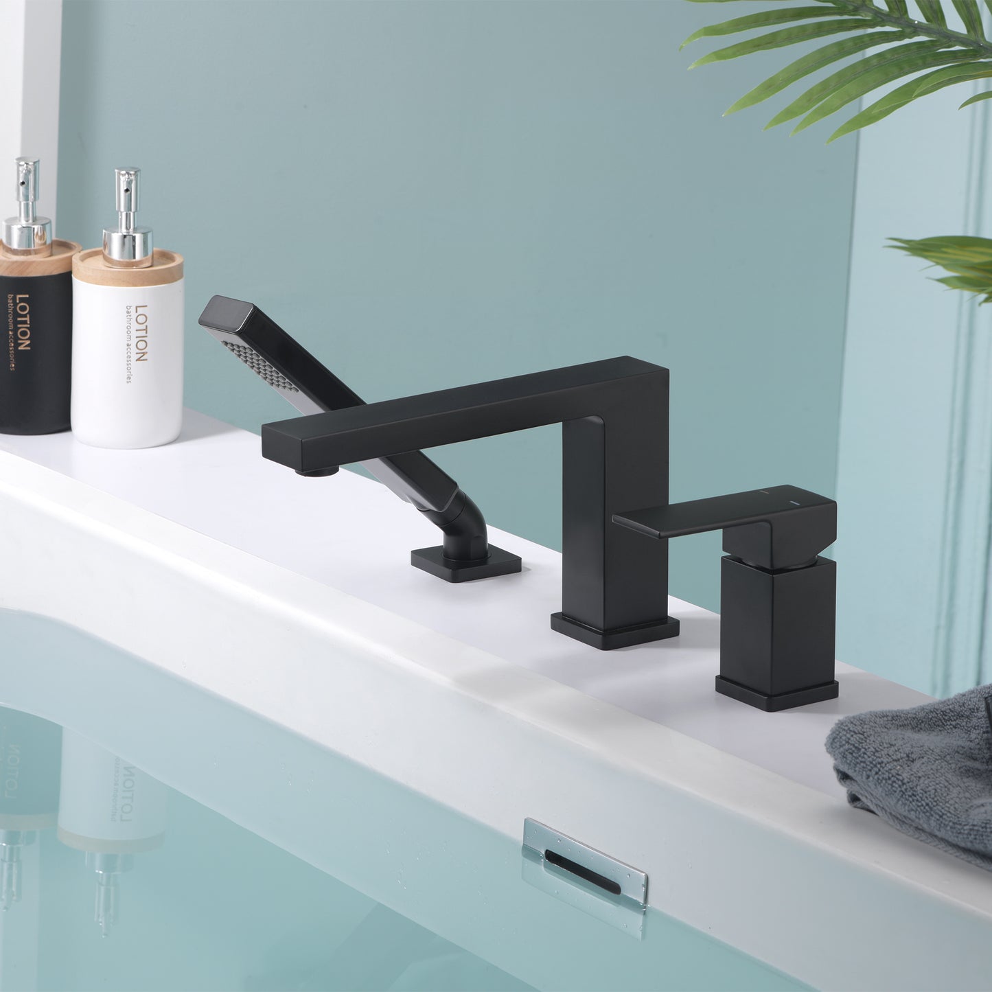 RTF17-TM Single-Handle Deck-Mount Roman Tub Faucet with Hand Shower in Matte Black