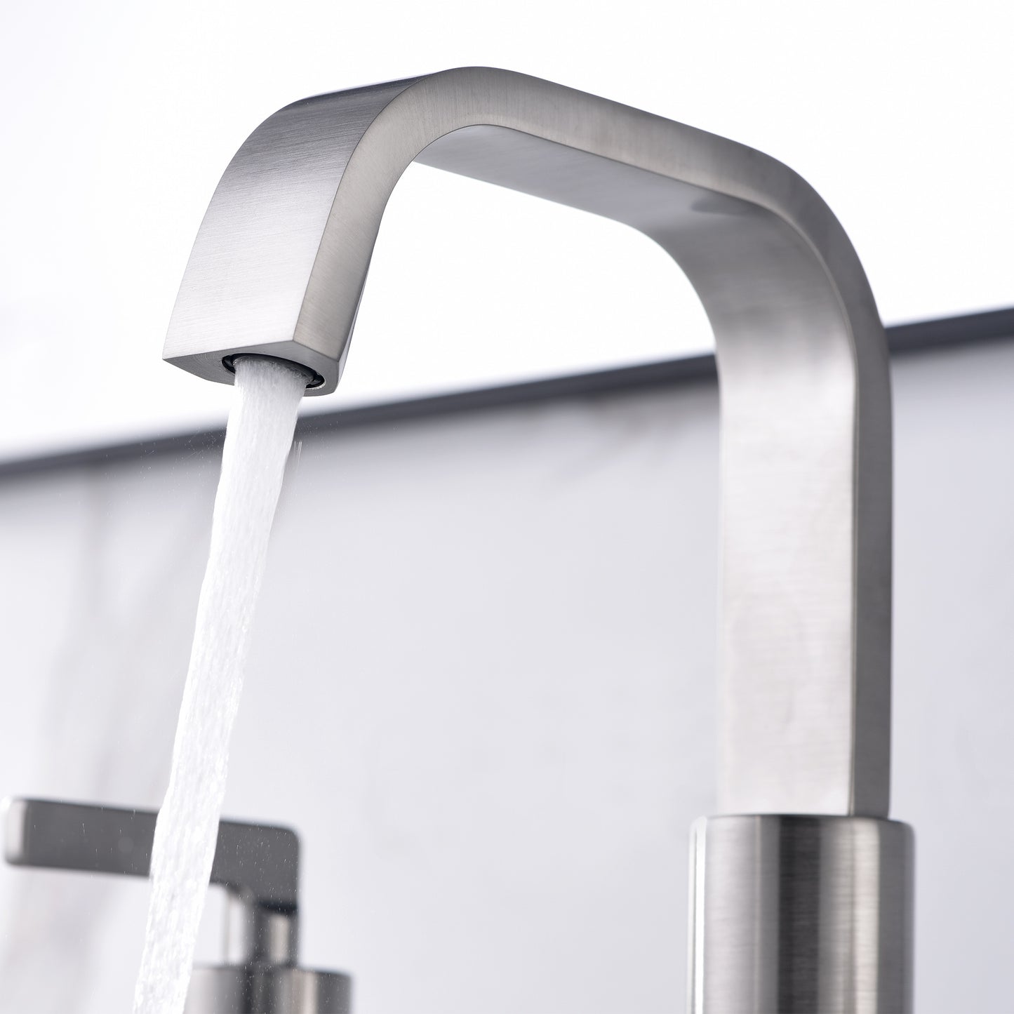 WSP04-TB Contemporary 8 in. Widespread 2-Handle Bathroom Faucet in Brushed Nickel