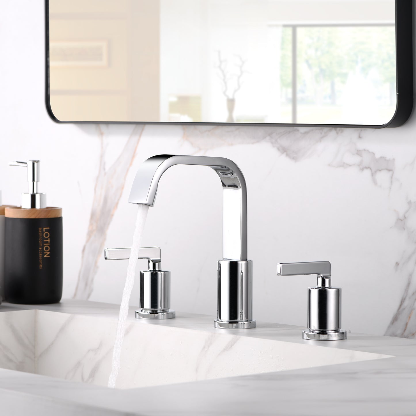 WSP04-TC Contemporary 8 in. Widespread 2-Handle Bathroom Faucet in Chrome