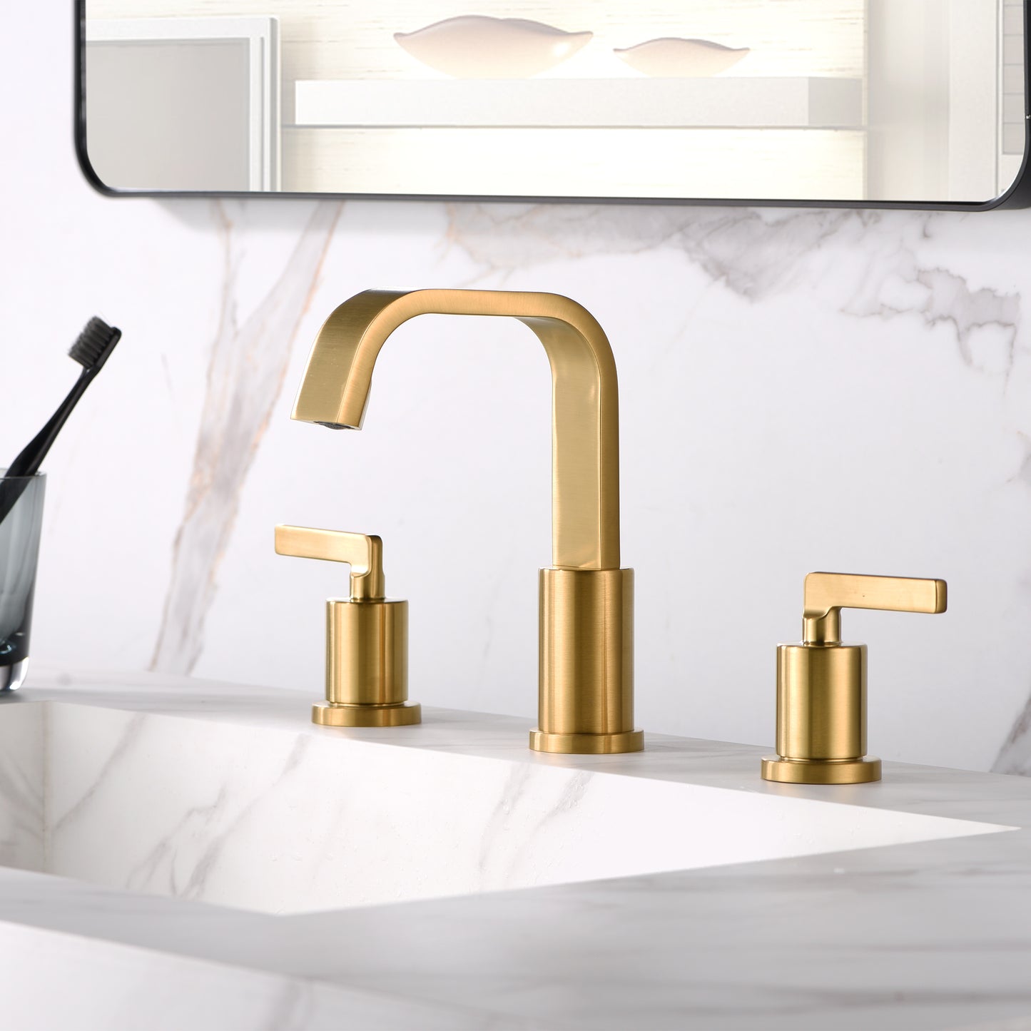 WSP04-TG Contemporary 8 in. Widespread 2-Handle Bathroom Faucet in Brushed Gold