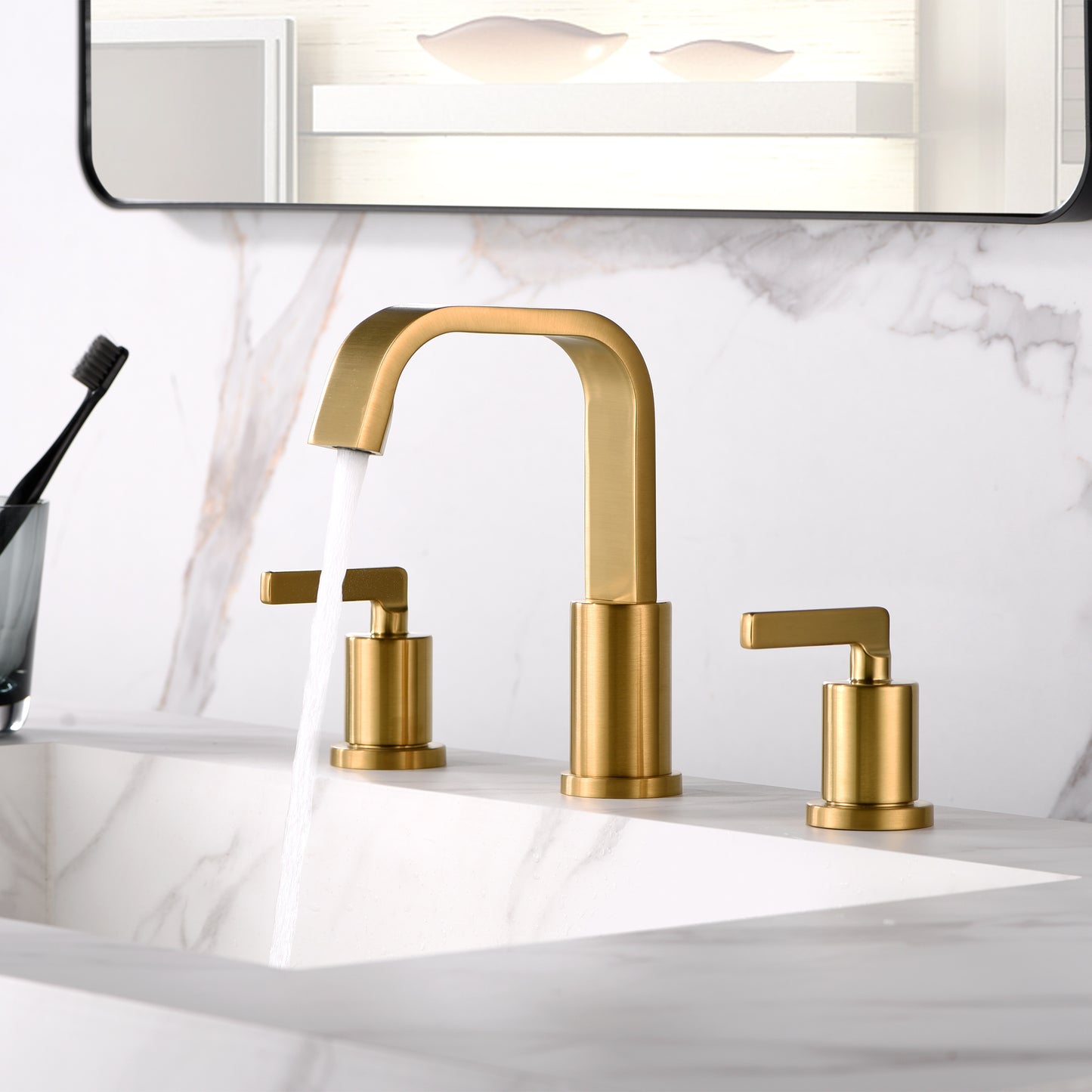WSP04-TG Contemporary 8 in. Widespread 2-Handle Bathroom Faucet in Brushed Gold