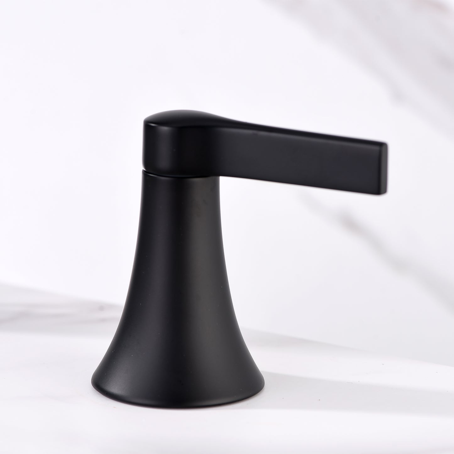 WSP11-TM Contemporary 8 in. Widespread 2-Handle Bathroom Faucet in Matte Black