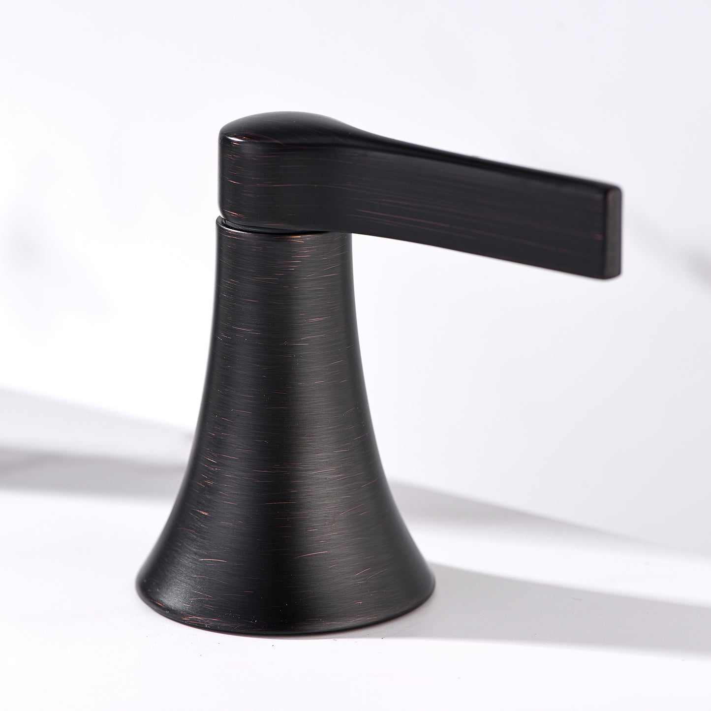 WSP11-TO Contemporary 8 in. Widespread 2-Handle Bathroom Faucet in Oil Rubbed Bronze