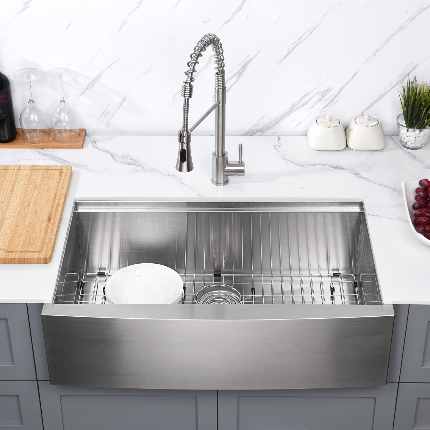 CFS36-18Z Farmhouse Apron-Front 18-Gauge Stainless Steel 36 in. Single Bowl Workstation Kitchen Sink with Accessories