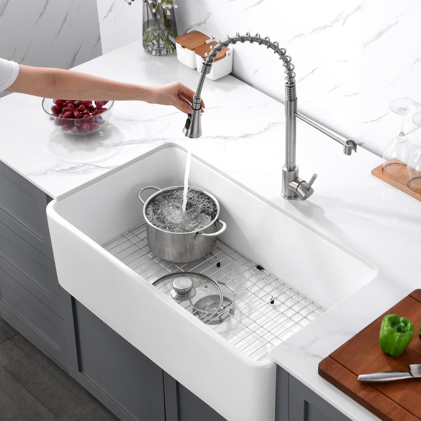 CK-001-33 33 in. Rectangular Farmhouse Apron Single Bowl White Ceramic Kitchen Sink with Grid and Strainer