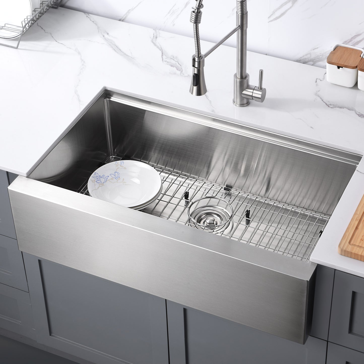 DFS36-16R Farmhouse Apron-Front 16-Gauge Stainless Steel 36 in. Single Bowl Workstation Kitchen Sink with Accessories