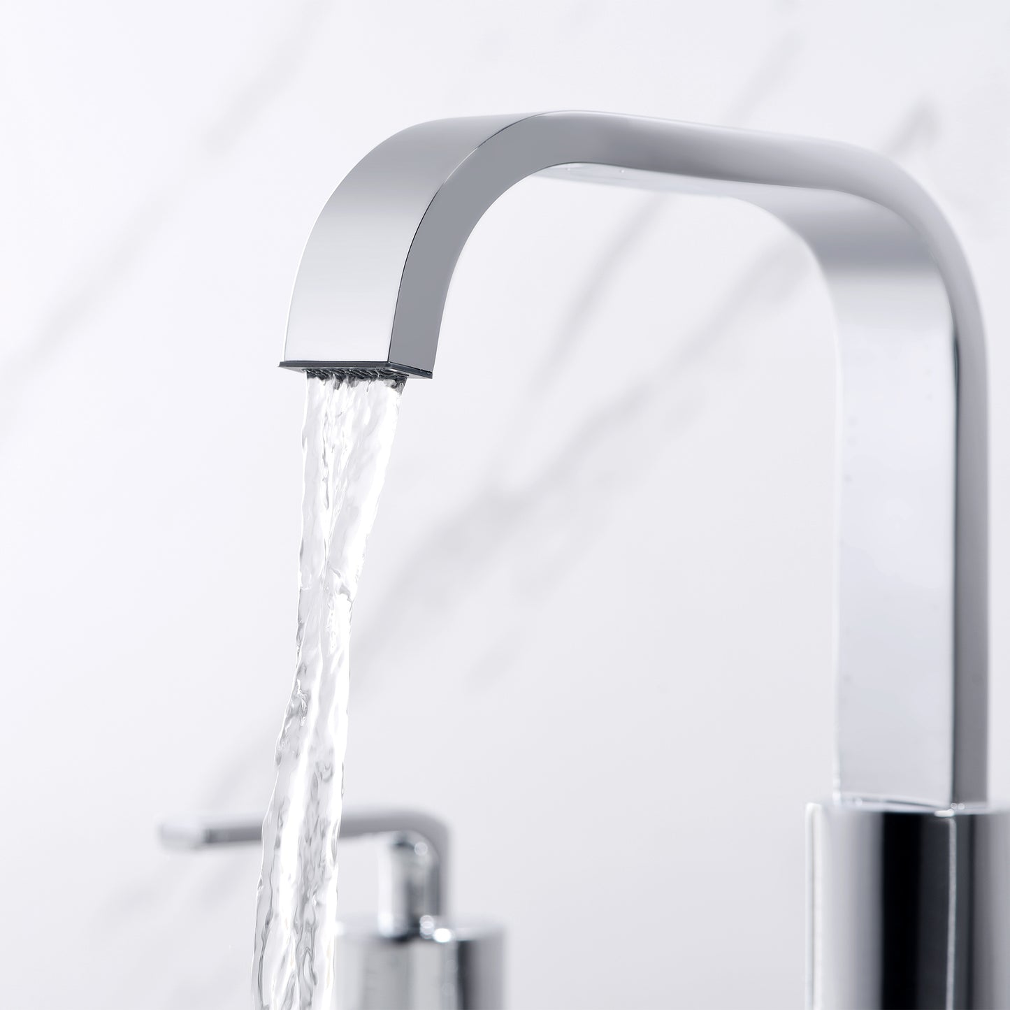WSP03-TC Contemporary 8 in. Widespread 2-Handle Bathroom Faucet with Pop-Up Drain in Chrome